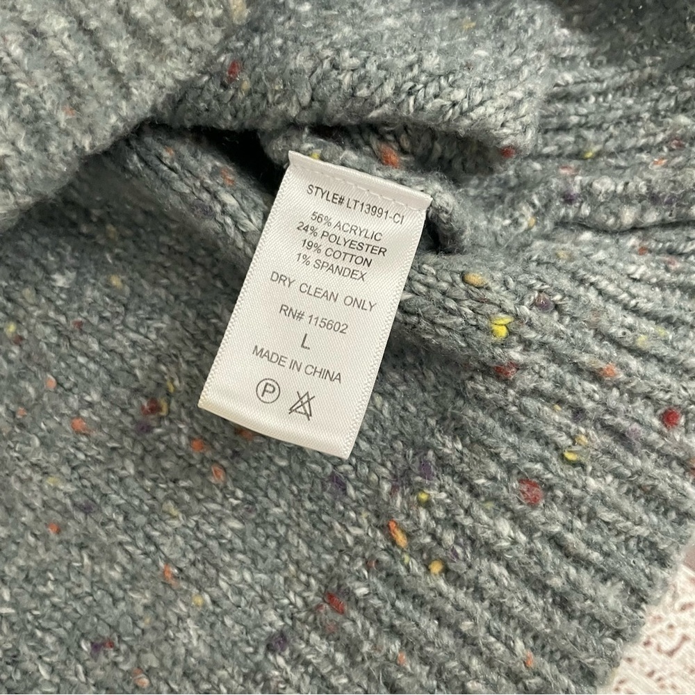 LUSH Women's Cozy Gray Speckled Crewneck Sweater With Balloon Sleeves Size Large - Picture 9 of 11